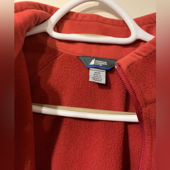 MEC Polar Fleece Zip Front Jacket Brick Red Size M - Picture 3 of 5